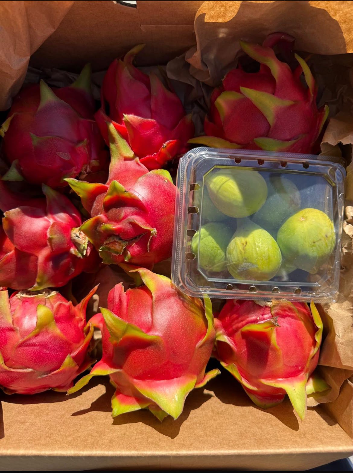 Customized California-Grown Tropical Fruit Boxes | Freshpicked California